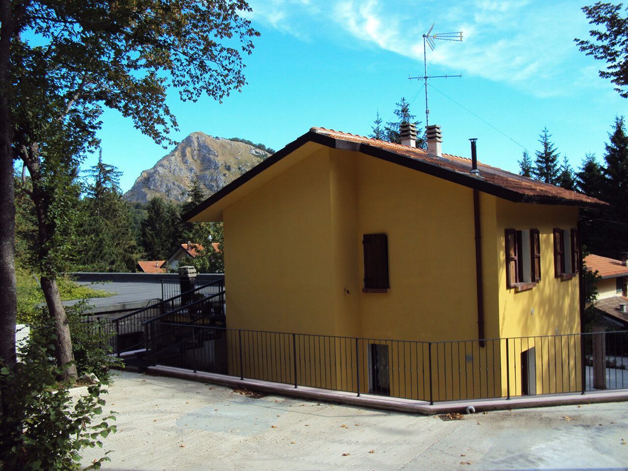 Villa 2