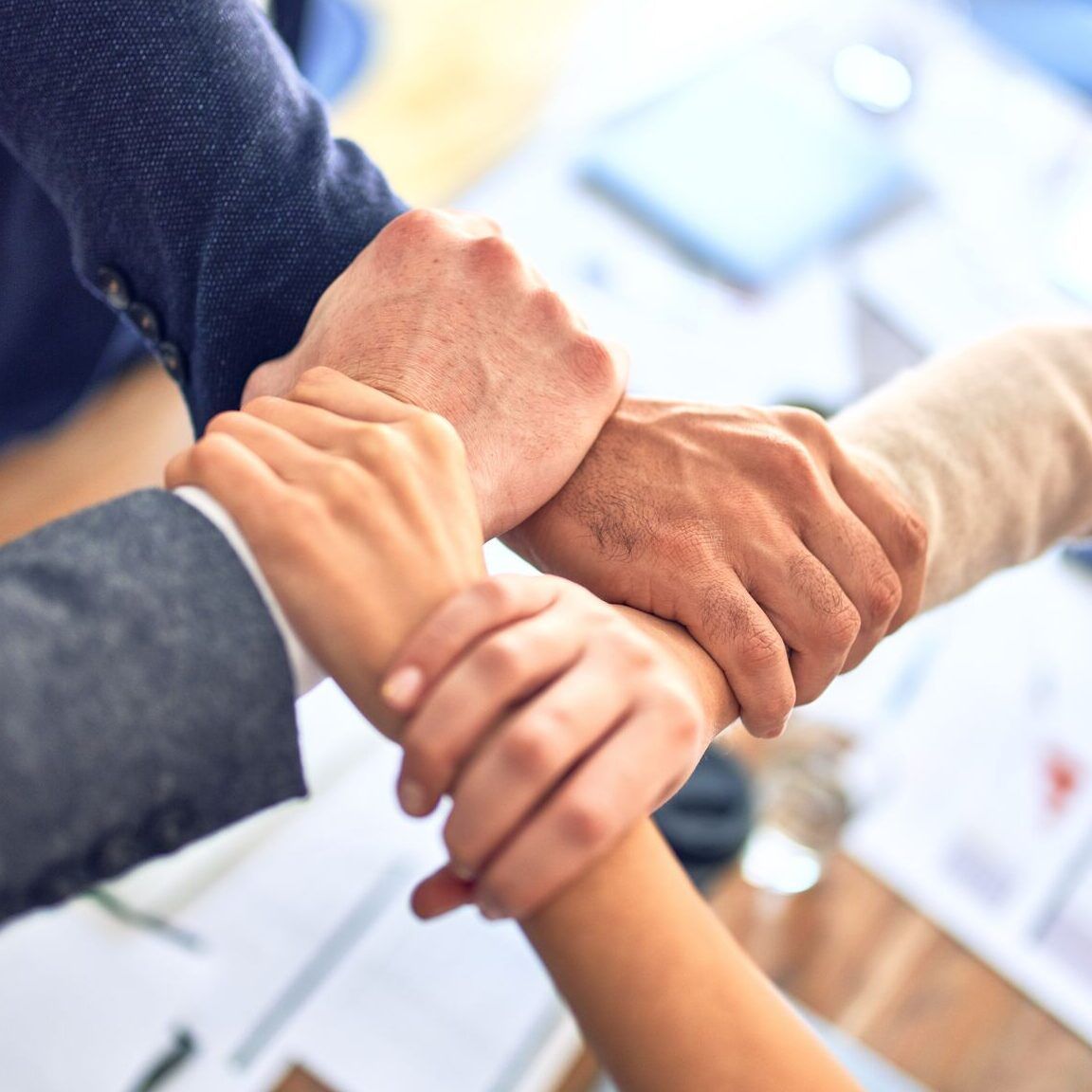 collabora con noi collabora con noi